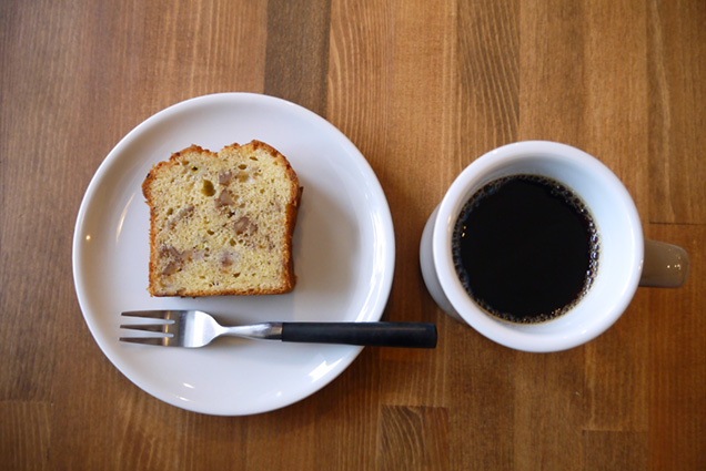 バナナブレッドとコーヒー