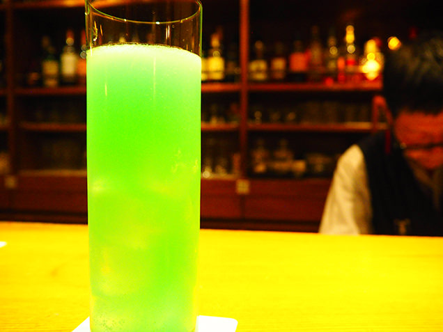 シャトルリューズ（薬草のリキュール）を使ったすっきり爽やかな「伊香保の初夏」