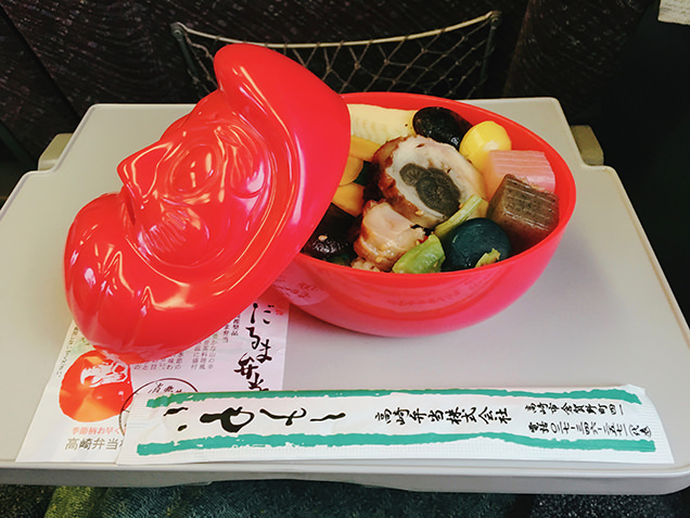 高崎名物「だるま弁当」