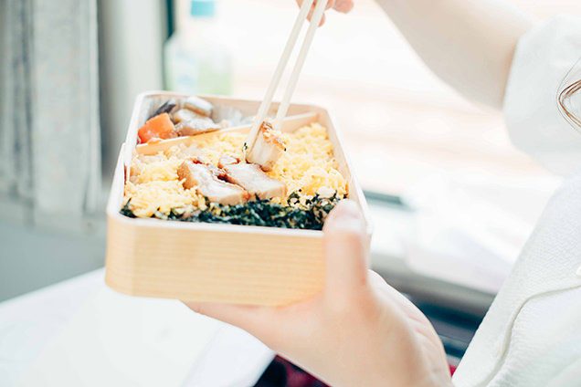 博多名物かしわめし弁当