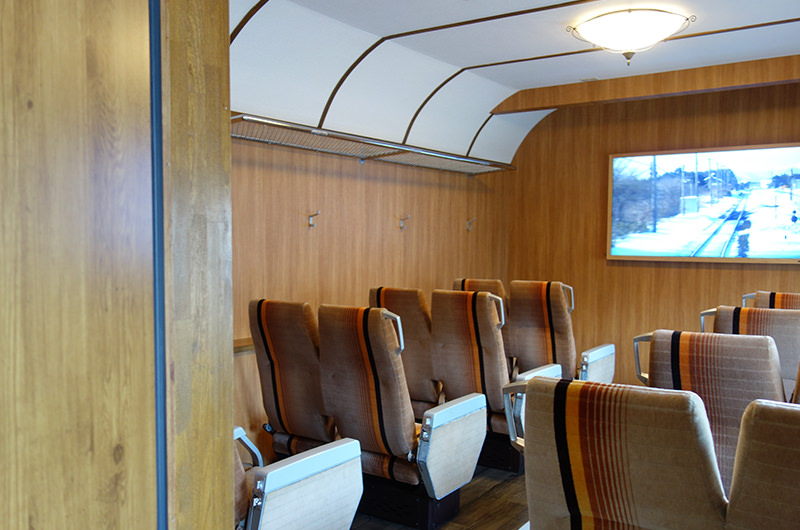 自由席（飲食スペース）