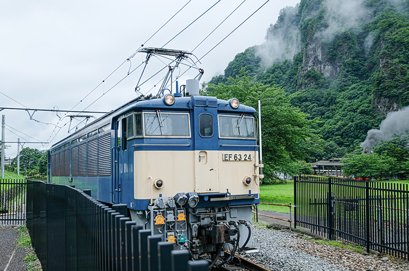 電気機関車EF63