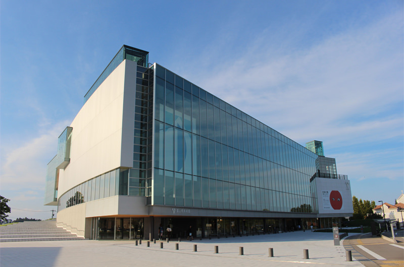 富山県美術館