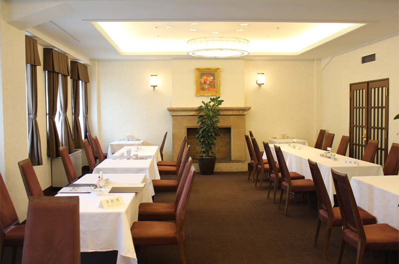 電気ビルレストラン