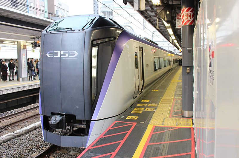 特急かいじ17号