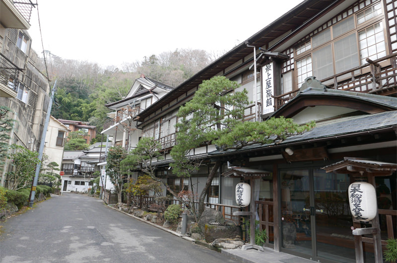 鎌先温泉 街並み
