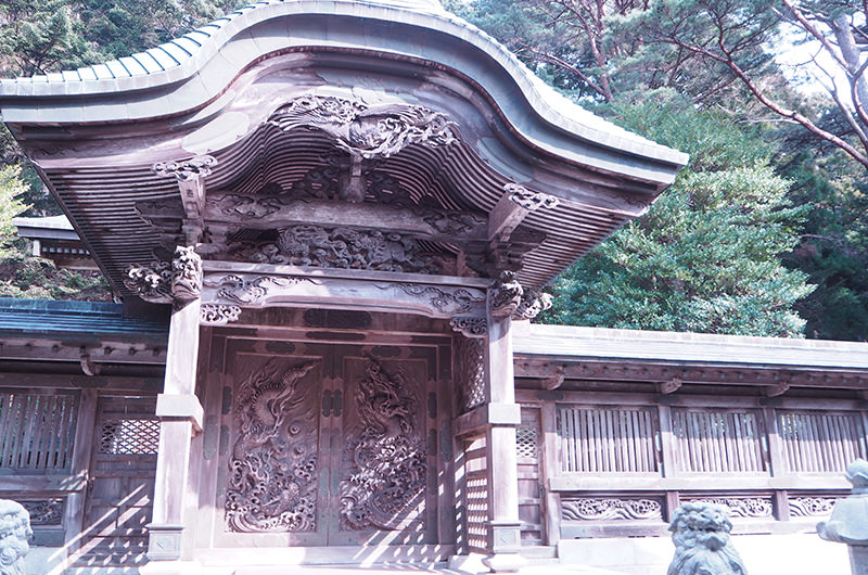 金華山黄金山神社　本殿