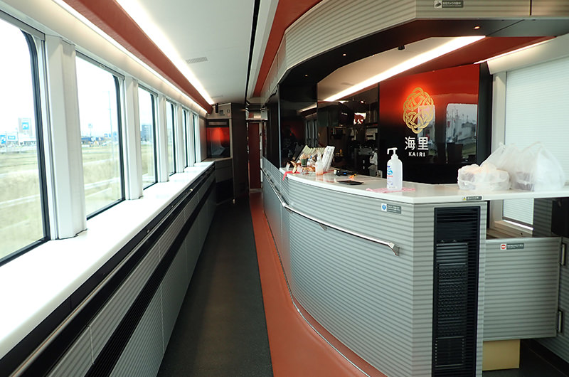 海里　売店