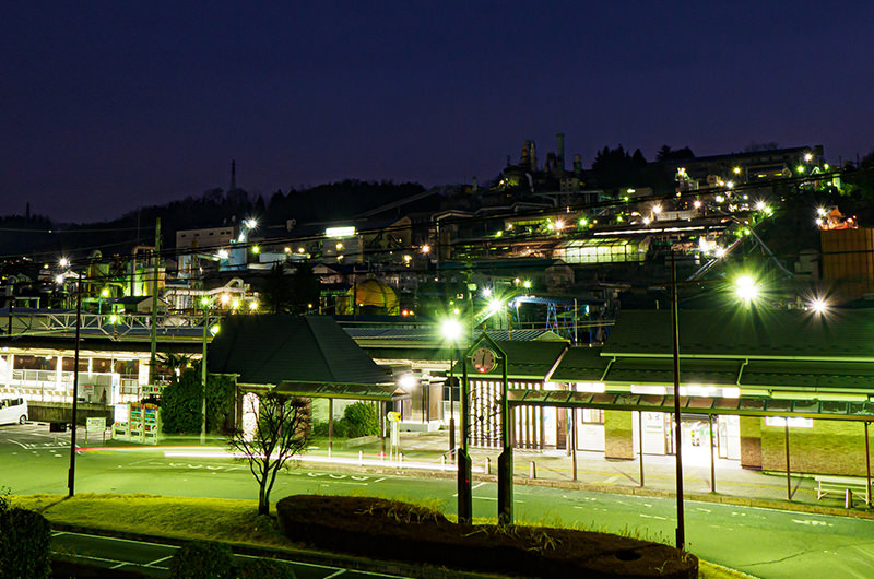 安中駅と安中製錬所の夜景