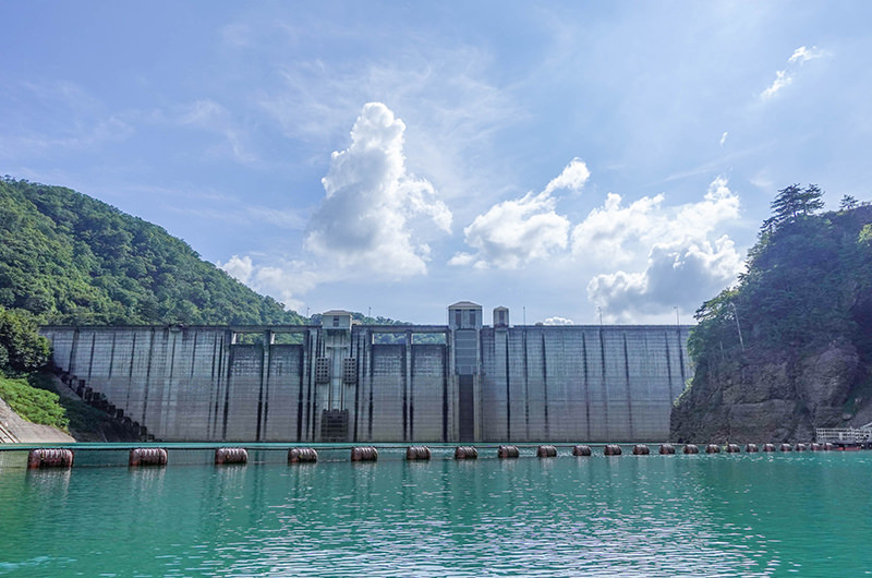 四万川ダム