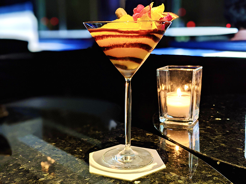 カクテル　TOKYO HONEY MEET'S