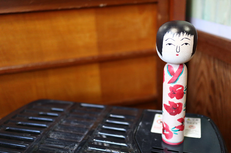 著者が絵付けしたこけし　乾燥中