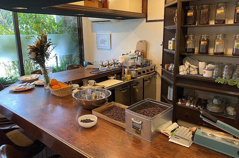 いなだ珈琲舎 店内