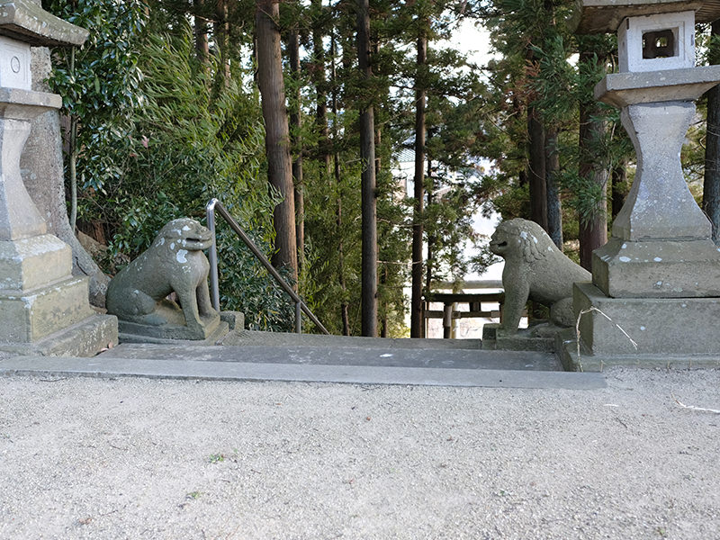 三渡神社 狛犬