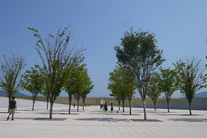 高田松原津波復興祈念公園「海を望む場」