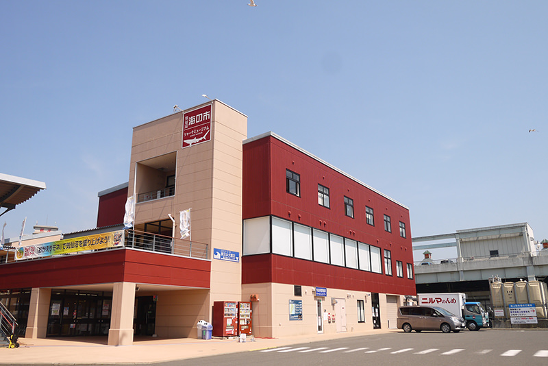 気仙沼「海の市」