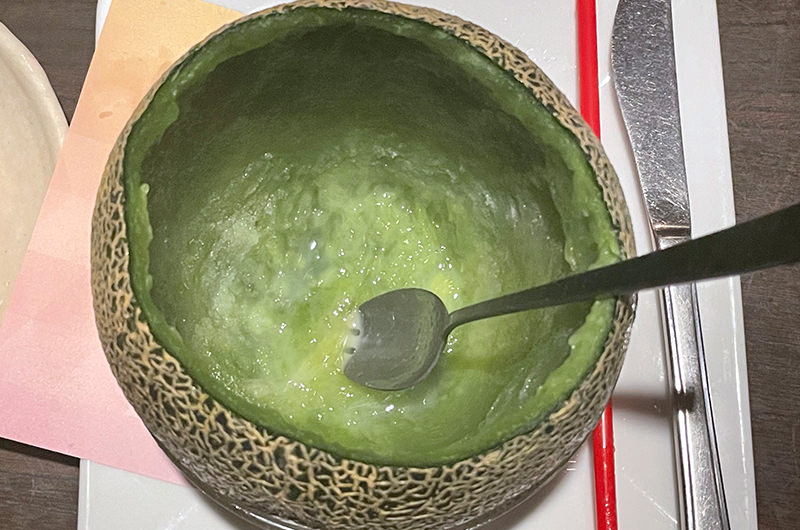 メロンまるごとクリームソーダ