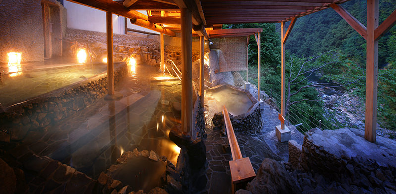 絶景露天風呂 四季舞台たな田