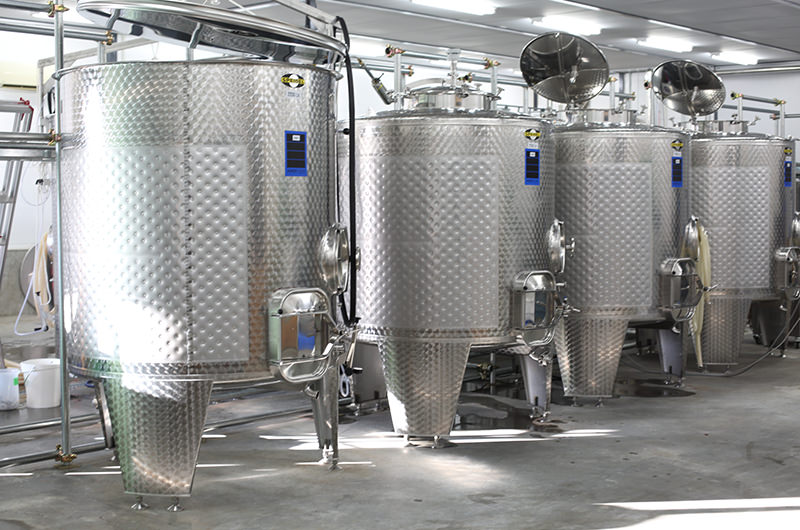 醸造用タンク
