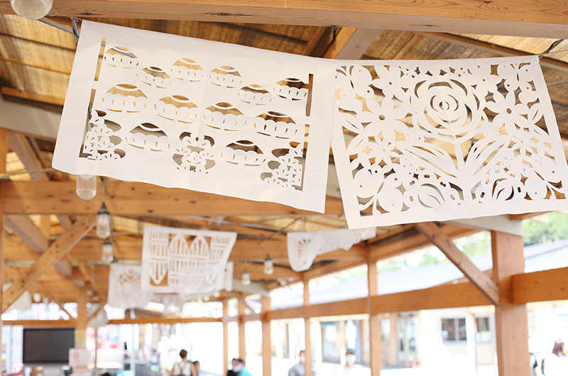 さんさん商店街　創作キリコ