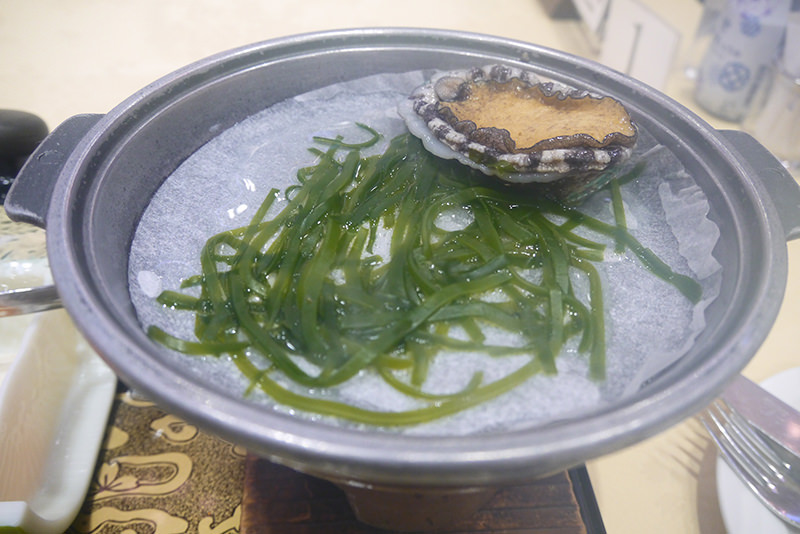 活鮑の踊り焼き