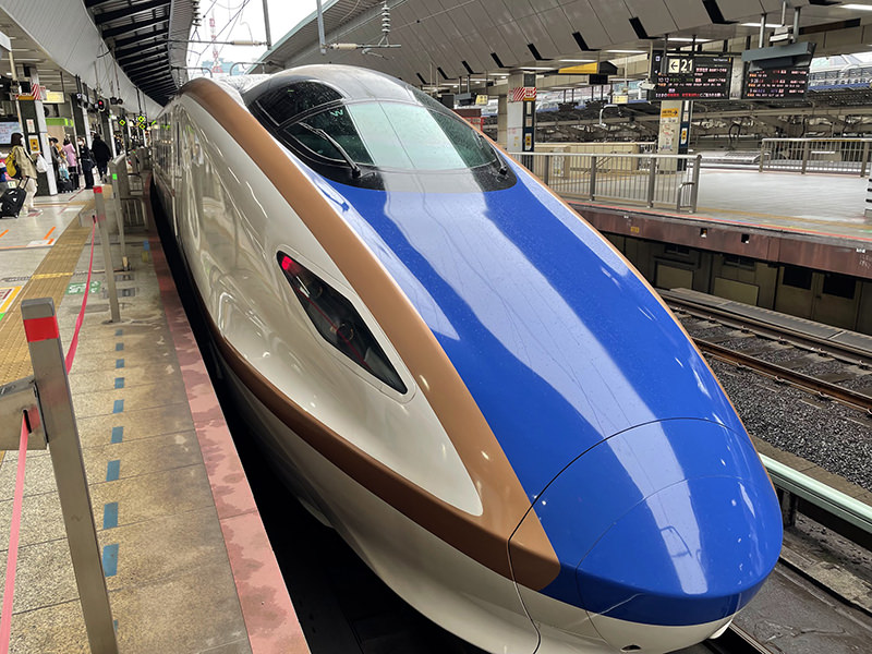 北陸新幹線　はくたか