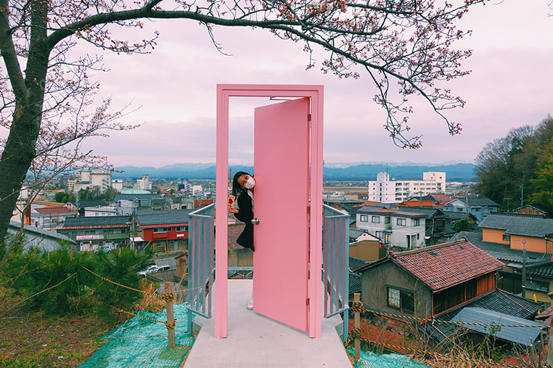 どこでも幸せドア