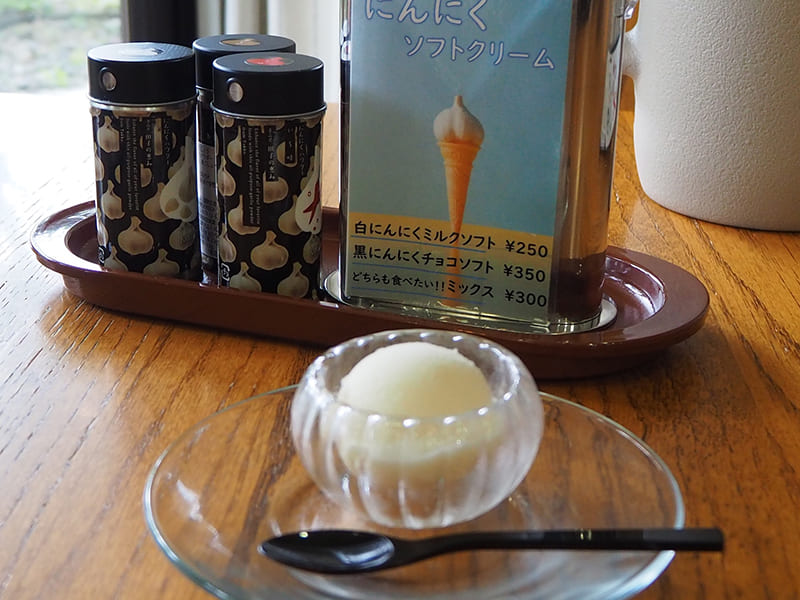 田子ガーリックステーキごはん　ガーリックアイス