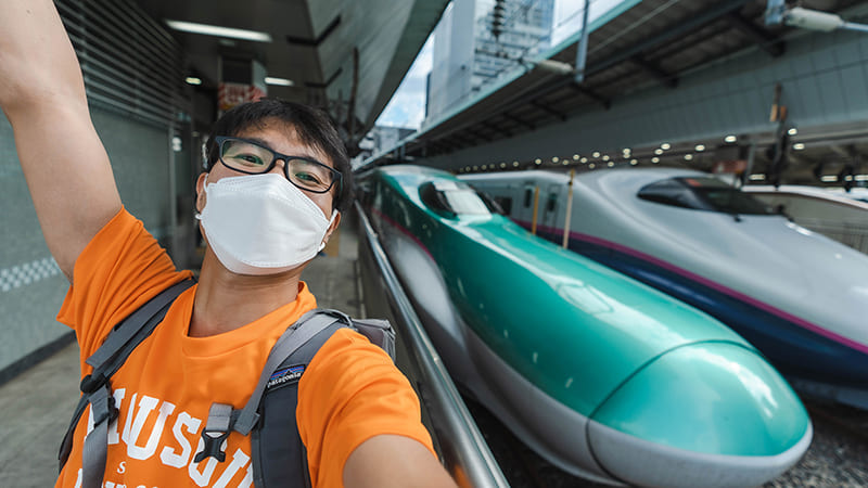 東北新幹線　はやぶさ