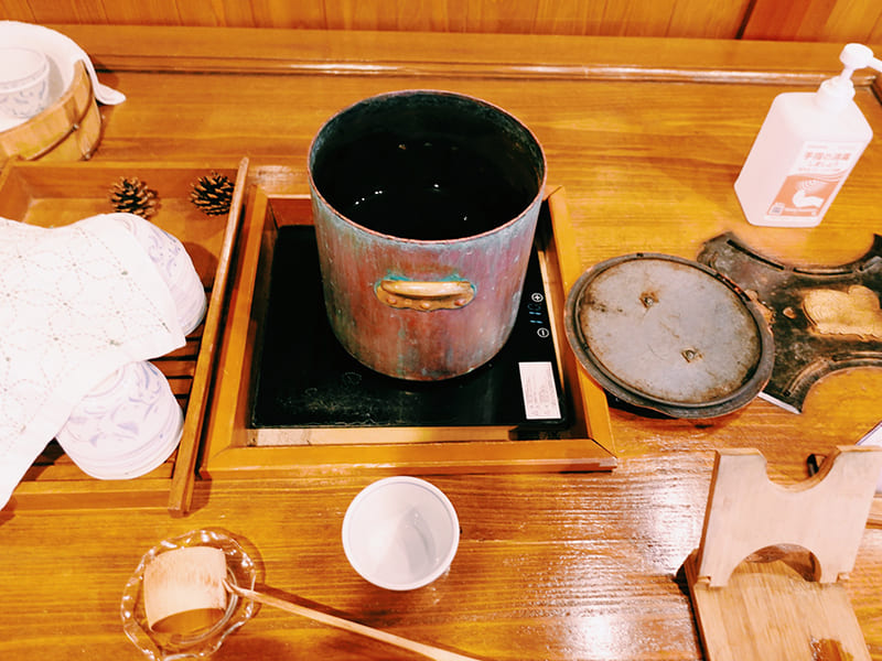 嵐渓荘　温泉ほうじ茶