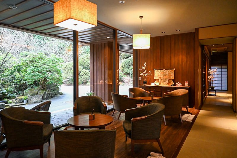 湯主一條　館内