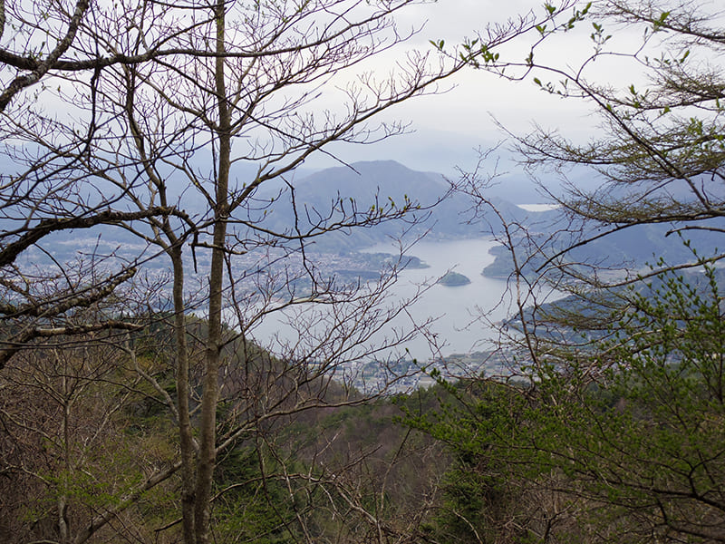 三つ峠登山道　河口湖