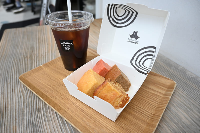 はちやカフェ　HOTバウムクーヘン4種盛りドリンクセット