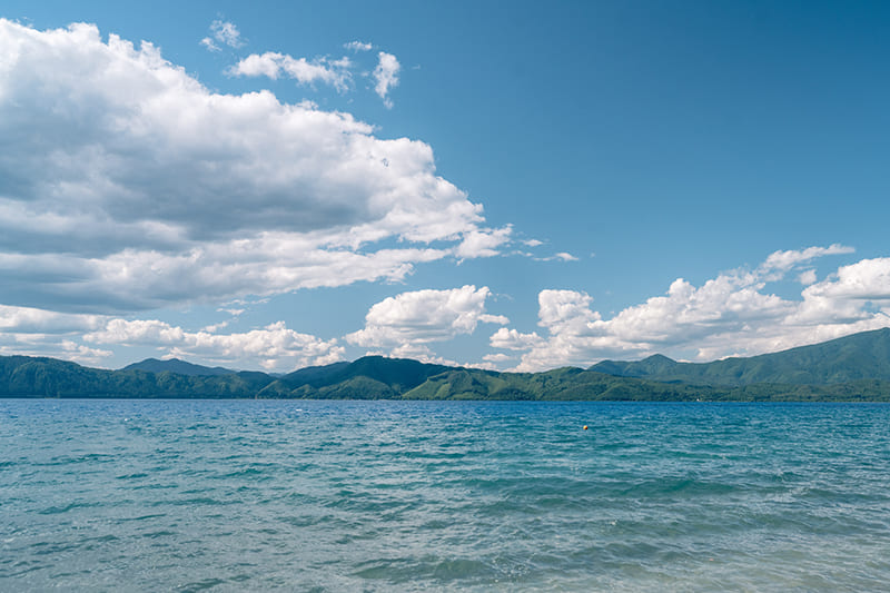 田沢湖　上田子の木停留所付近
