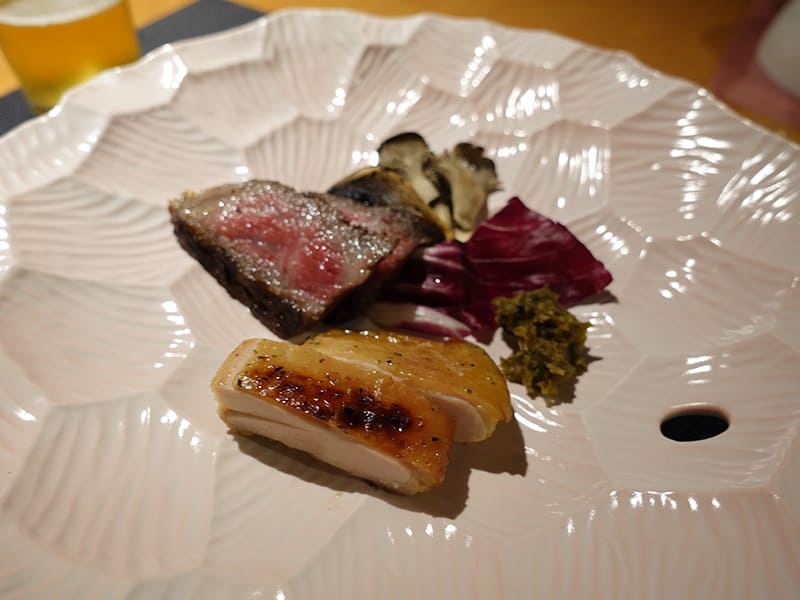 山形牛のサーロイン　さくらんぼ鶏の酒粕タンドリーチキン