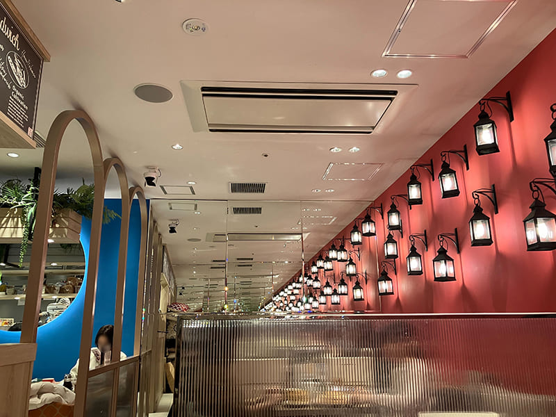 belle-ville（ベルヴィル）ホワイティうめだ店