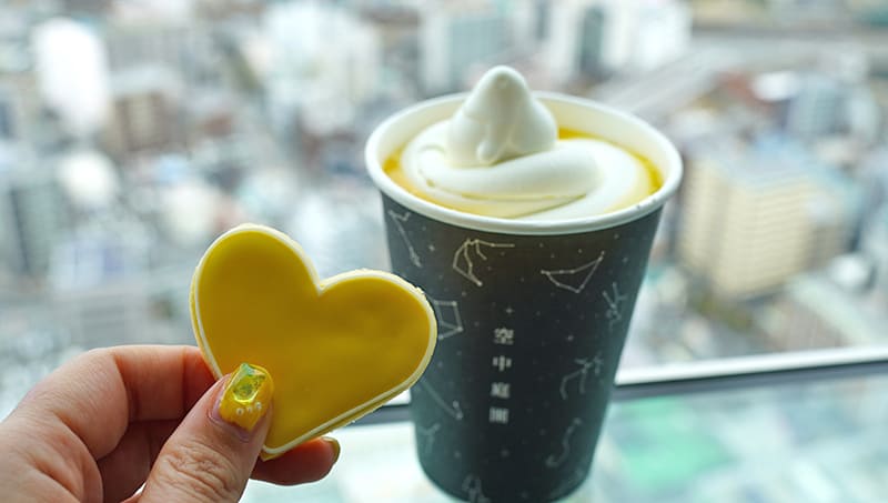 cafe SKY 40　カラーポップクッキー　マンゴーフロート