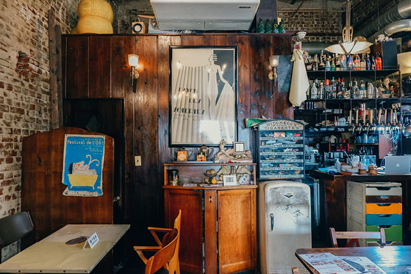 アリアンスグラフィック　店内