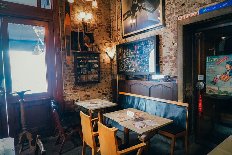 アリアンスグラフィック　店内