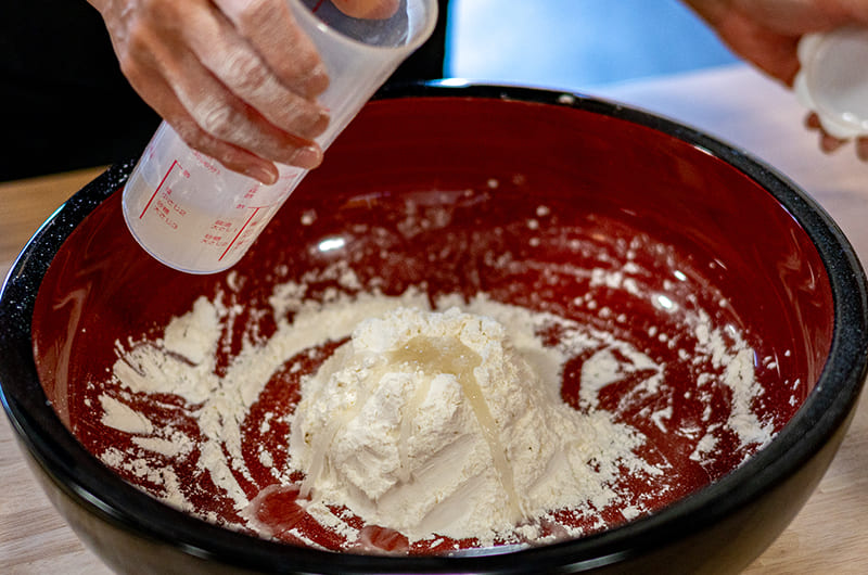 ほうとう研究所　ほうとう手打ち体験