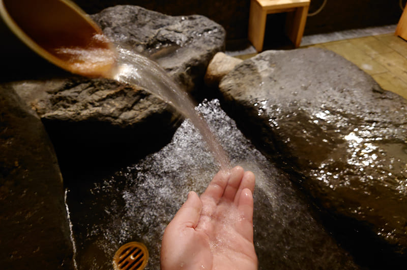 掛け湯槽の湯口