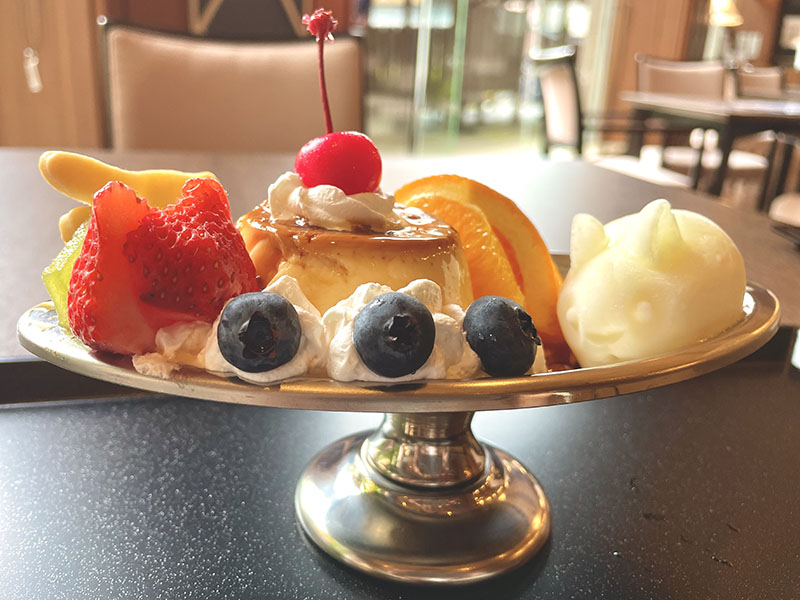 弥彦MONZENカフェ　プリンアラモード