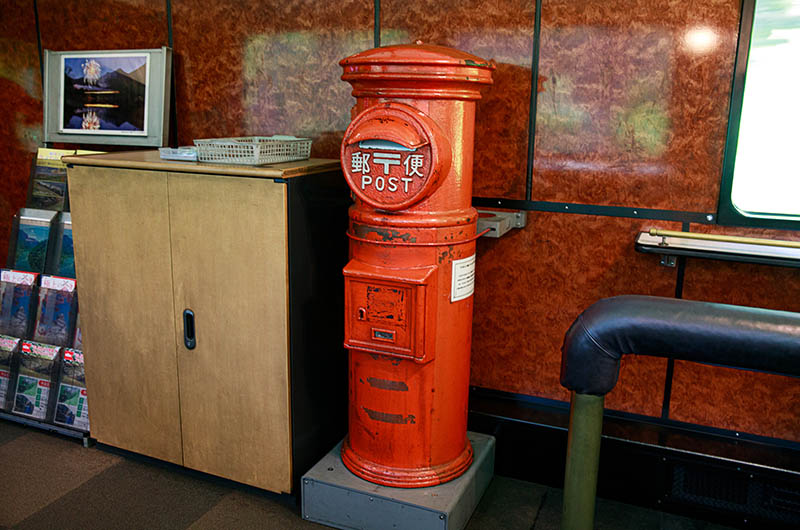 4号車にあるポスト