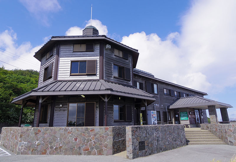 ドンデン高原ロッジ外観