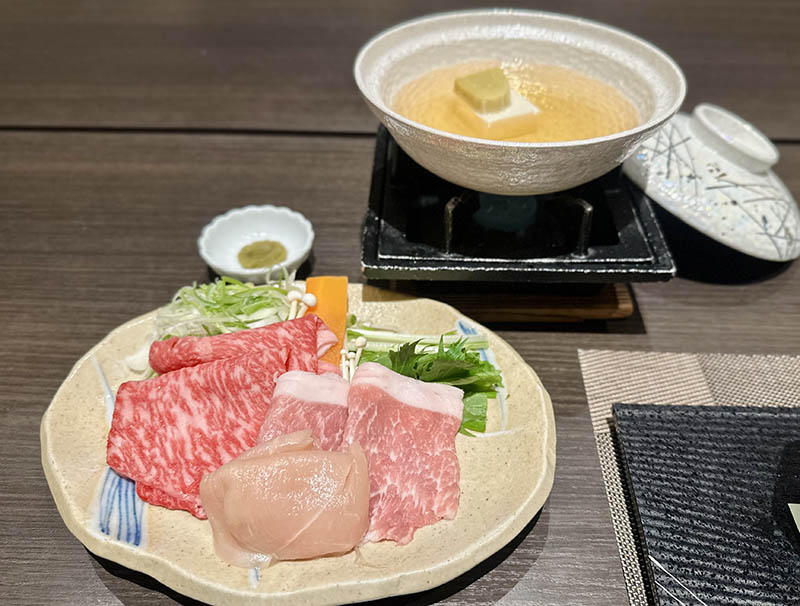 肉三昧しゃぶしゃぶ鍋