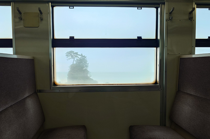 氷見線からの景色