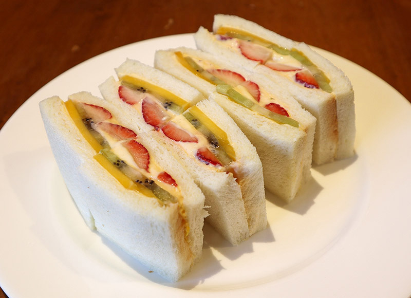 フルーツサンド