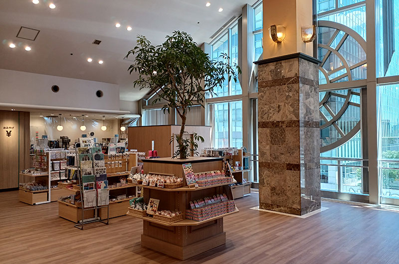 ルミネtheよしもと　エンタメショップ（写真提供：吉本興業）