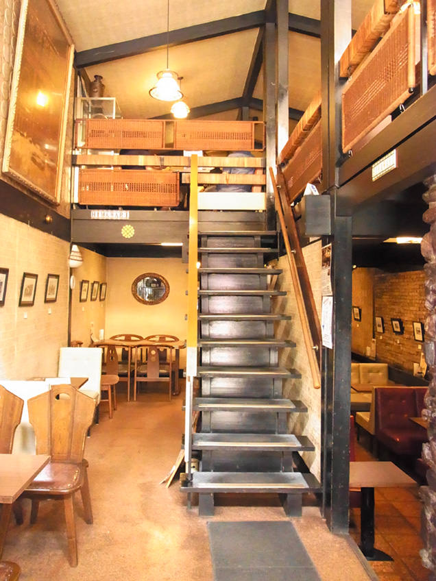 名曲＆珈琲 ひまわり　内観