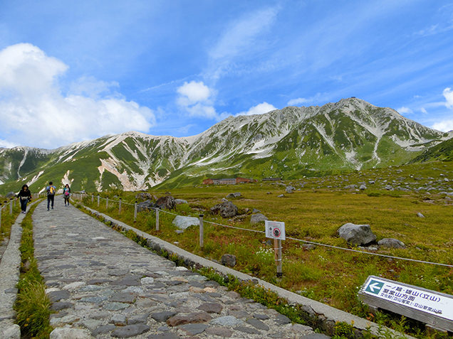 立山黒部アルペンルート　室堂
